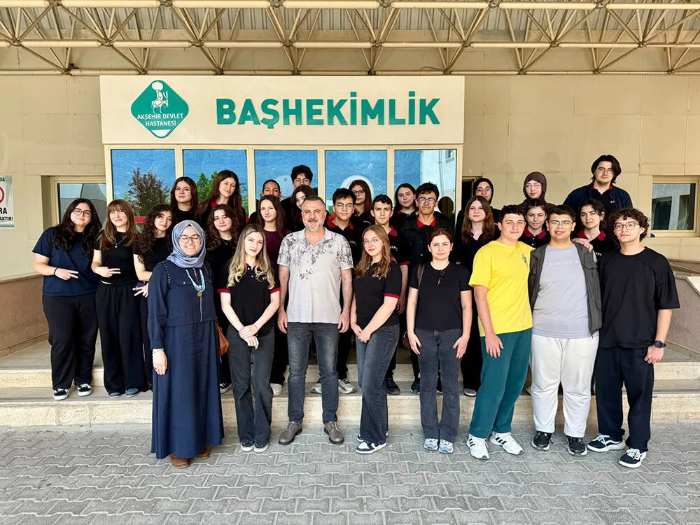 Fen Lisesi Öğrencilerinden Akşehir Devlet Hastanesi’ne Ziyaret